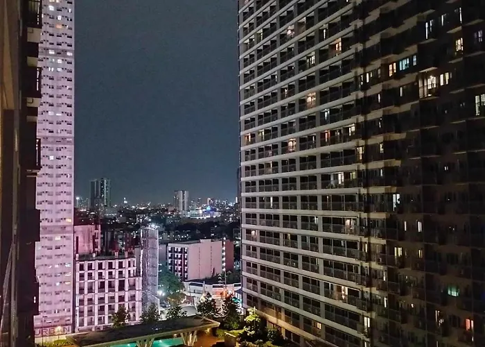 Heart Of Makati * Manila